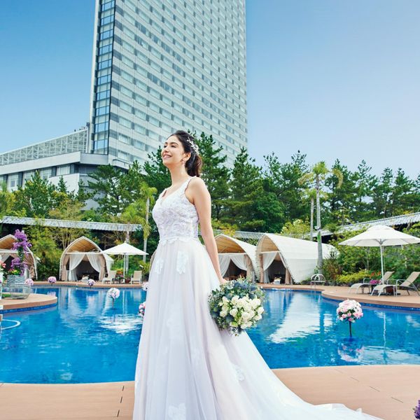 空と海に包まれる結婚式を叶えて。
