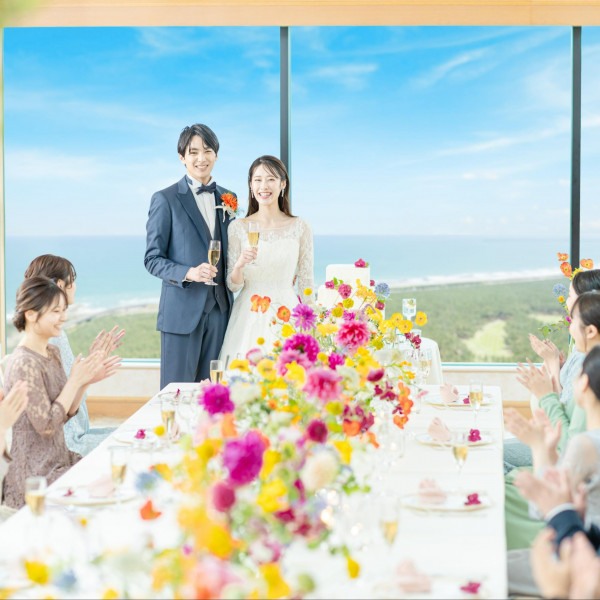 大切な人たちと囲む 心あたたまる小さなウエディング