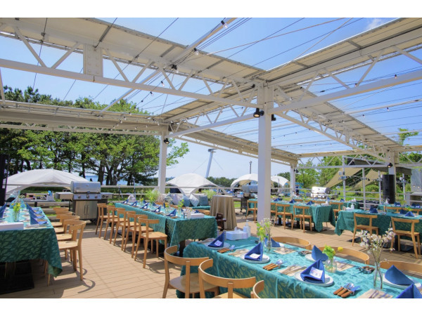 ウッドデッキパーティーエリア