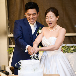 ケーキ入刀セレモニー|葛西臨海公園ウエディング Denim-デニム-の写真(55542125)