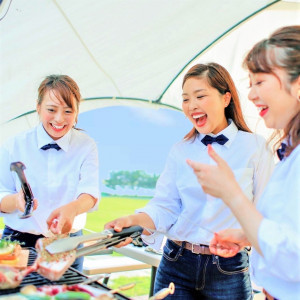 ゲストとワイワイBBQができるウエディングパーティー♪|葛西臨海公園ウエディング Denim-デニム-の写真(26473237)