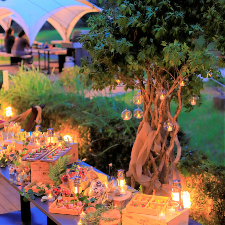 公園で楽しむビュッフェなら自然と合わせたこんなスタイルで♪