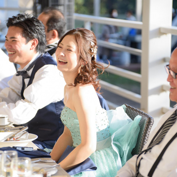 ご家族との顔合わせや親しいご友人とのカジュアルパーティーにおすすめ