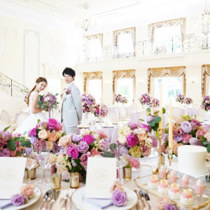 淡いピンクを使ったコーディネートは、上品さと愛らしさを備えた大人花嫁にピッタリ|ガーデンテラス福岡ホテル&リゾートの写真(10479116)