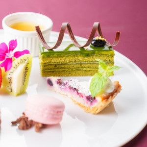 新郎新婦の出身地や思い出をもとにアレンジを加えるなど、ふたりらしさを活かしたオーダーメイドの料理も相談可能|ガーデンテラス福岡ホテル&リゾートの写真(56218037)