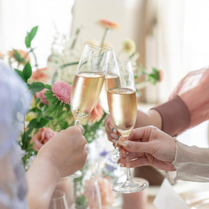 【2月の3連休初日 推しフェア】ドレス特典付★最大180万円ご優待