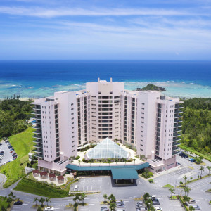 沖縄の豊かな自然の中に位置するホテル♪|ブレスド バイ・ザ・シー（オリエンタルホテル 沖縄リゾート＆スパ）の写真(16156291)