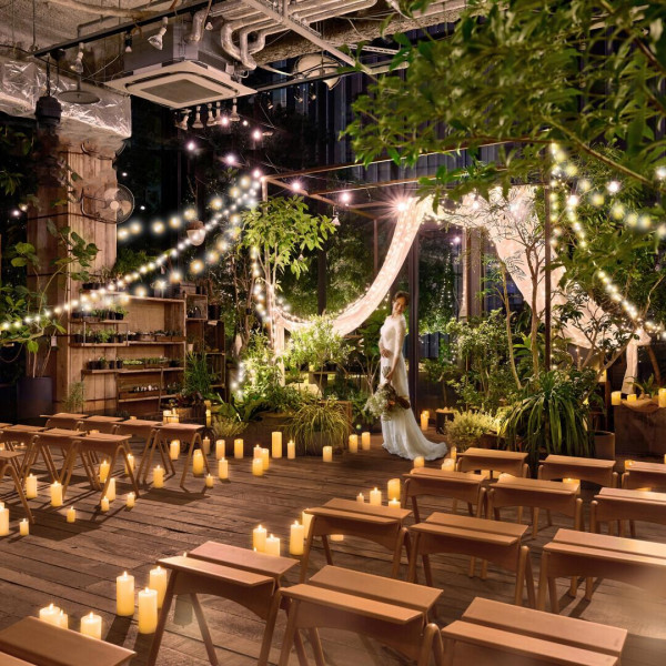 【最温最旨でご提供】専属シェフがパーティーの進行を見ながら絶妙なタイミングで料理を仕上げ。