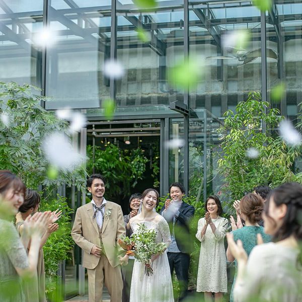 【公式HP限定】◆衣装18万円＆会場費6万円など最大63万円OFF◆ご来館で2万円ギフト券付き