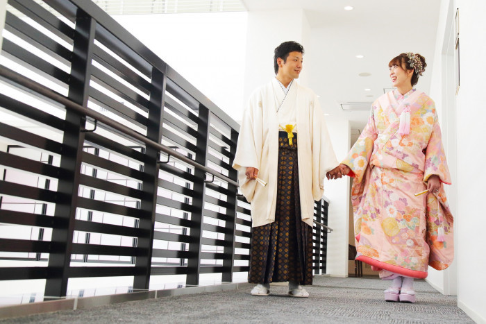 白無垢・色打掛など和装も種類豊富に揃っています。