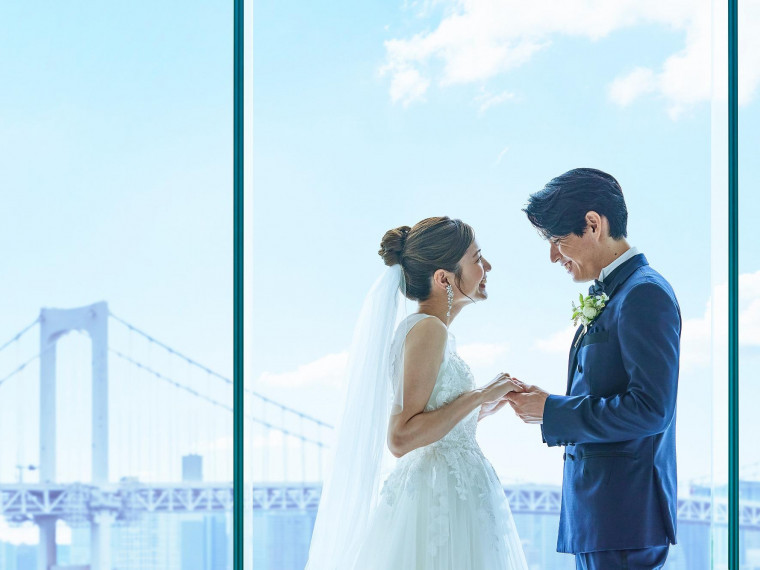 ドレスも和装も可能!会場内もロケ撮影もお気軽にご相談ください