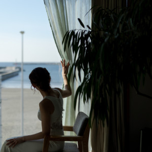 当日のお支度もお部屋でゆっくりと、ホテルならではのステイウェディング|HOTEL AO KAMAKURA（ホテル 青 鎌倉）の写真(47430743)