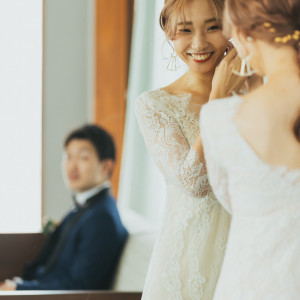 お仕度の時間も、それぞれではなく『ふたり』の想い出に|HOTEL AO KAMAKURA（ホテル 青 鎌倉）の写真(48553641)