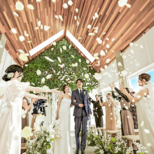 フラワーシャワー|WEEKEND HOUSE  （ウィークエンドハウス）の写真(56168203)