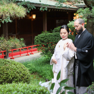 境内にあるお庭。季節ごと四季折々の木々や花々が咲き誇ります。|代々木八幡宮（アントワープブライダル）の写真(40839232)