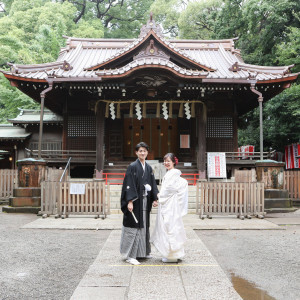 800年の歴史をもつ代々木八幡宮での挙式。日本古来の正統和装結婚式を挙げれば、ゲストにもお二人にも思い出深い1日に。|代々木八幡宮（アントワープブライダル）の写真(31768700)