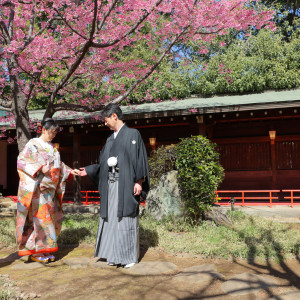 境内にあるお庭。季節ごと四季折々の木々や花々が咲き誇ります。|代々木八幡宮（アントワープブライダル）の写真(40839233)