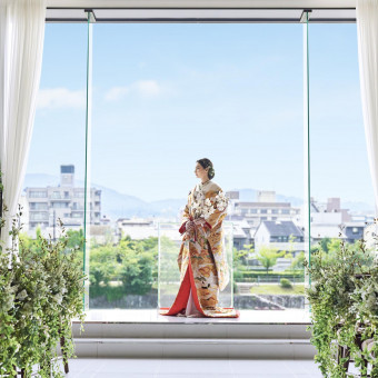 チャペルで行う和装での「和人前式」も可能