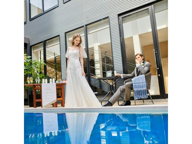 ＼期間限定／ご来館でギフト券1万円分＆ご成約で挙式料全額付き