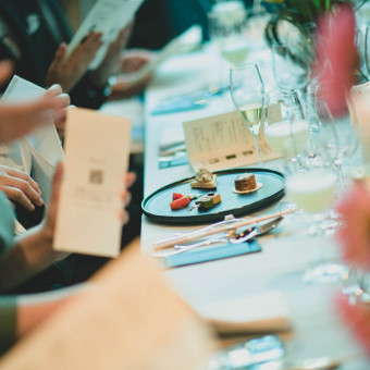 食材や調理方法、お皿やご提供方法まで、試食会では直接シェフと相談していただけます。