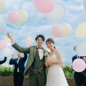 挙式後のバルーンリリースも必見|アートホテル鹿児島の写真(55611444)