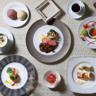 目でも楽しめるお料理で至福の時間を