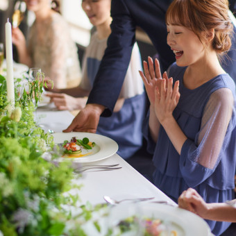 美味しい料理はゲストへの嬉しいおもてなしに。おふたりのこだわりを取り入れて…