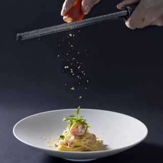 【平日休みの方必見】最大150万優待&豪華ハーフコース試食付き