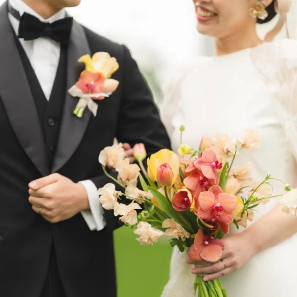 2026年の秋冬の結婚式をお考えのおふたりへ