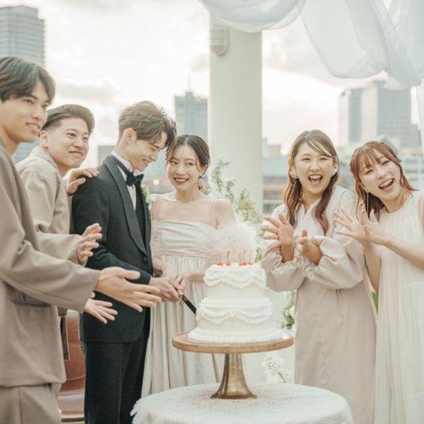 2027年の春の結婚式をお考えのおふたりへ