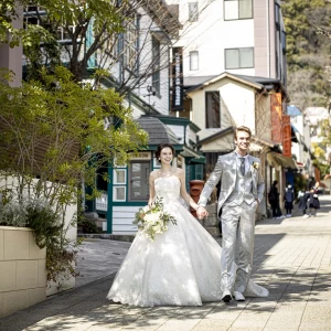式場前での前撮りも◎神戸北野で叶える憧れのウエディング|THE SEASONS LANDMARK KOBE KITANO　ザシーズンズランドマーク神戸北野の写真(9212892)