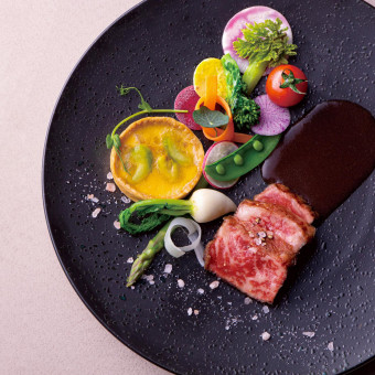 当館のお料理の特徴は"フルオーダー"