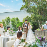 結婚式をするか迷っているおふたりへ