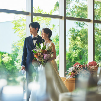 期間限定の特別プラン。結婚式は悩んでいるけど写真には残したいおふたりにおすすめ