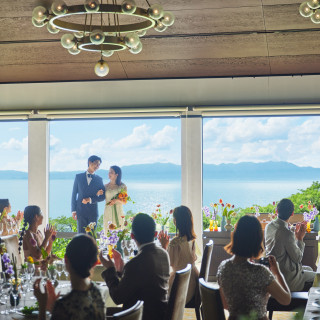 結婚式をするか迷っているおふたりへ