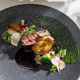 【料理重視】ミシュラン*飛騨牛オマール3万試食×ペアディナー券