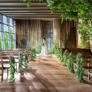 【4.5万ギフト＆100万優待】緑と眺望チャペル×和牛イセエビ試食