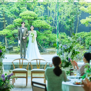 緑が美しい庭園からの入場|OITA MONOLITH（大分モノリス）の写真(55455488)