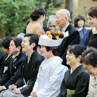 神社から会場までの移動や、神社でのゲスト誘導まで全てお任せ下さい。