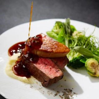 当館人気NO.1★料理重視の方必見！無料試食付*会場見学×見積り相談会