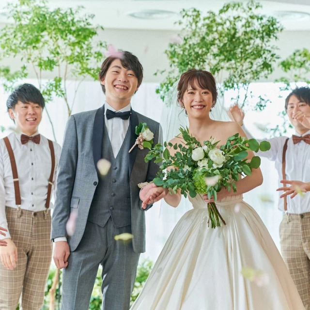 ナチュラルで明るい円形チャペル セント フォレストチャペル なんば ウエディングパーク