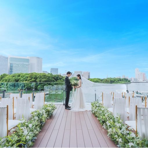 SUD RESTAURANT TERAKOYA/テイクアンドギヴ・ニーズウェディングの結婚式の公式写真（1枚目）