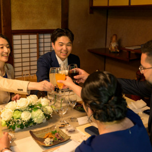 笑顔があふれる、温もりいっぱいのファミリー披露宴。大切な人たちとともに過ごす特別な時間が、心に残る思い出に。|～明治二年創業～　丹徳庭園ウエディングの写真(52725088)