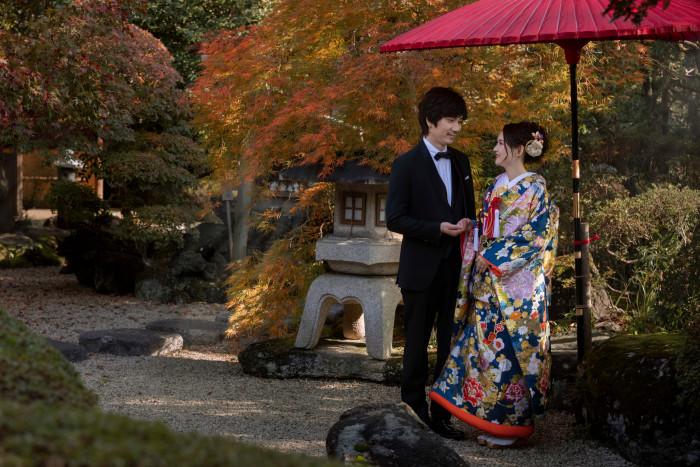 こだわりと秋の宝石が詰まった日本庭園で過ごす穏やかな時間は、かけがえのない宝物に。
