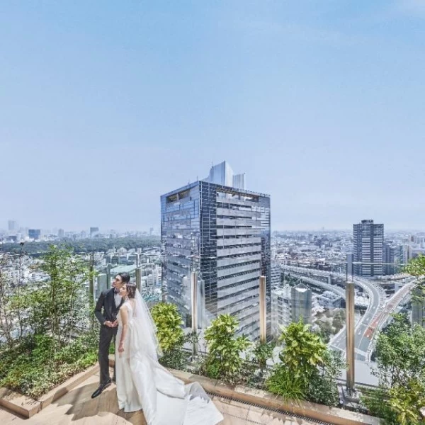 高層階を貸切にして、絶景でもてなすラグジュアリーウエディングが叶う