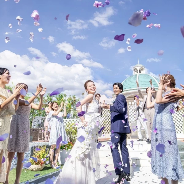 6つに式場から理想の結婚式場が見つかる！
