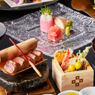 【毎月開催*】4万円相当の婚礼メニュー試食会へ無料ご招待!