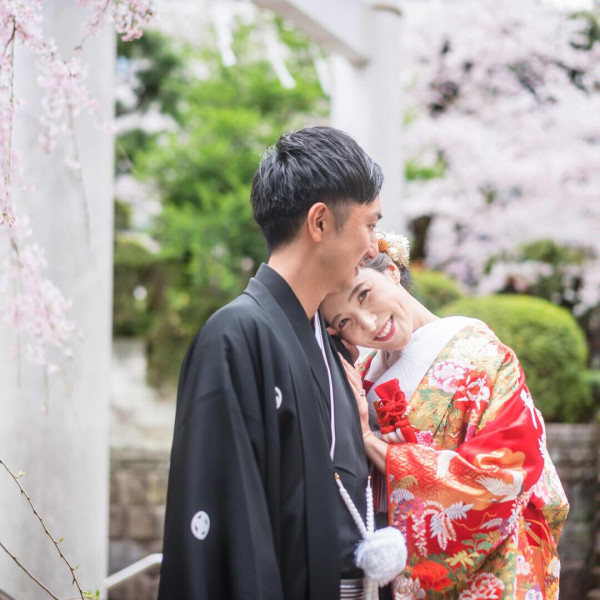 人気の桜シーズンに乃木神社で叶う最高の結婚式