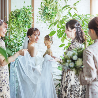《3か月以内の挙式がイチバンお得》＼人気の秋婚*お得に／見積り相談
