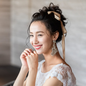イメージやご要望に合わせ、花嫁様の美しさをより魅力的に見せるヘアメイクをご提案。|フサキビーチリゾート ホテル＆ヴィラズ（クチュールナオコ ウエディング）の写真(14088908)